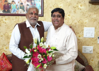 Sanghani postpones crucial meeting; Rupala to be consulted for a date