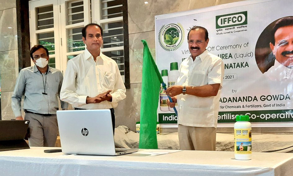 Gowda flags off Nano Urea; vows to set up IFFCO Nano units in Bangalore
