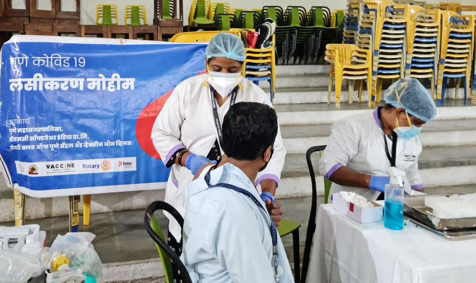 Fighting Covid: Vamnicom vaccinates its staff-members