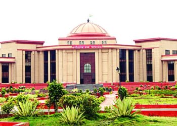 Durg DCCB elections: HC issues contempt notice