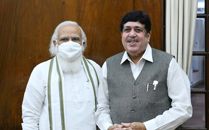 Sanghani meets PM Modi; discusses co-op issues along with Nano Urea