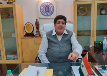 Sanghani on a whirlwind tour; plans meeting PM & FM on 97th CAA