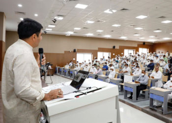 Banas Dairy AGM vows to set up electricity co-op