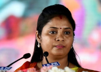 Minister asks official to improve conditions of Girijan Co-op