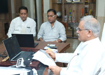 Chhattisgarh CM at Co-op event on Handloom Day