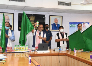 Assam CM flags off IFFCO Nano Urea; seeks plant in his state