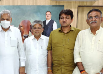 Sumul Chairman meets Rupala in Delhi