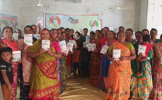Cooperators wish PM on his B’day; IFFCO distributes seed kits