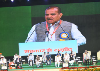Chandra Pal raises co-op taxation; Shah assures help