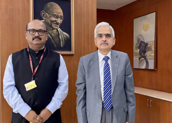Nayak meets RBI Guv; briefs him on NCDC activities