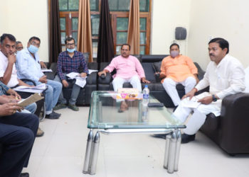 Union Minister Verma at Badaun co-op office