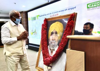 Co-operators pour their hearts out on “Nakai Saheb’s” departure