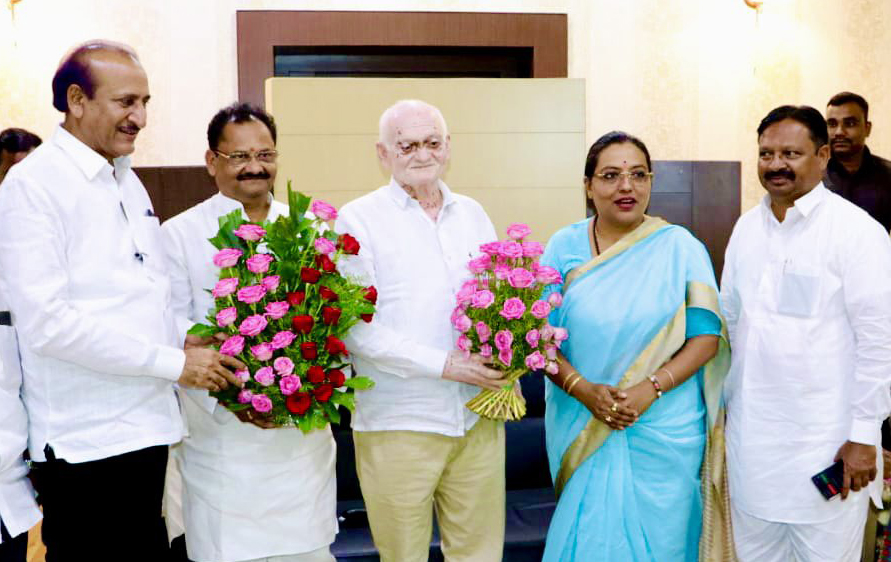 Amravati DCCB: Bharasakle elected Chairman, Sable his deputy