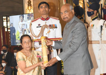 Women co-operators Baruah & Popat bag Padma awards