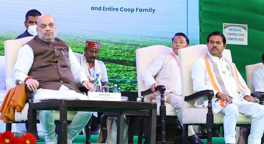 Shah confers with FM & RBI Guv on disparities against co-op sector