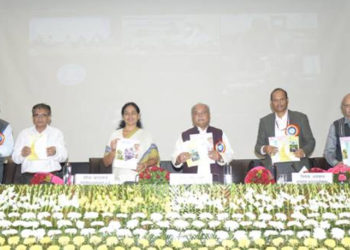 Tomar inaugurates Beekeeper Conference in Nagaland