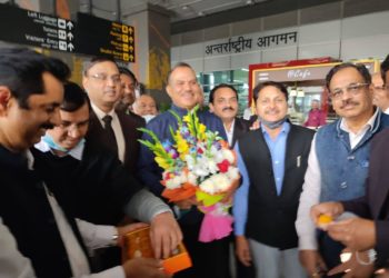 Chandra Pal gets a Hero’s welcome on return