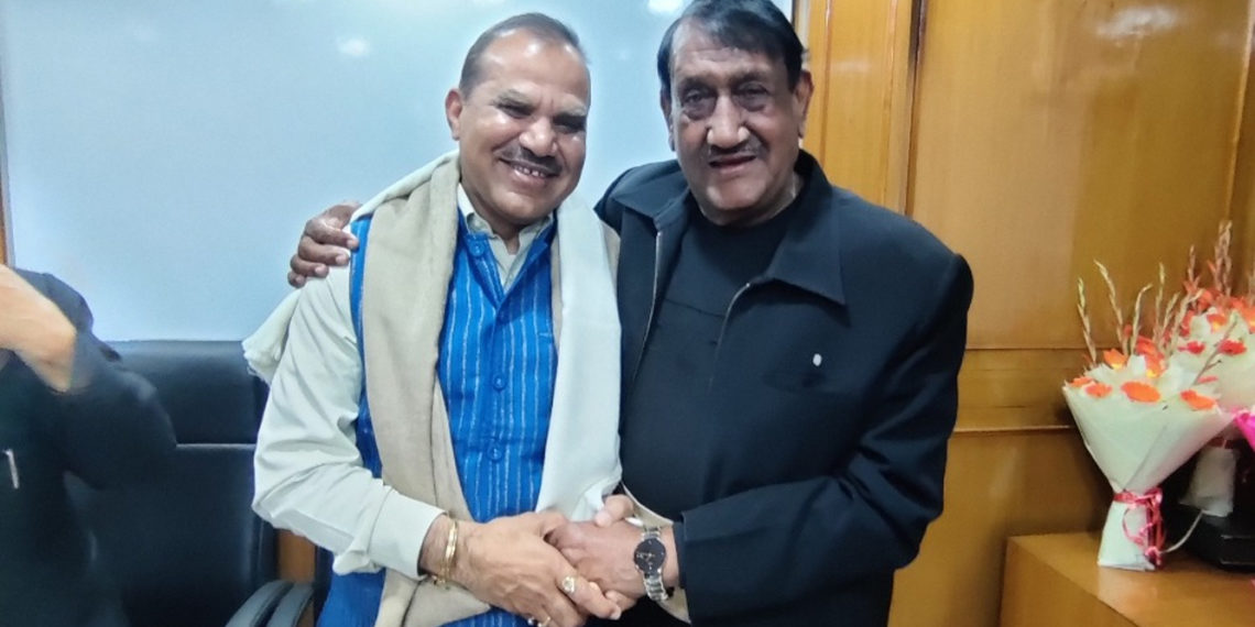 Winner Chandra Pal takes town by storm; meets Minister & co-operators