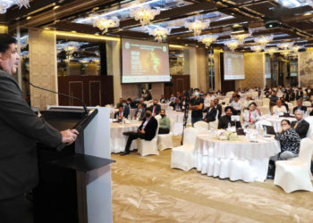NCUI President addresses Dubai CAs on Budget 2022