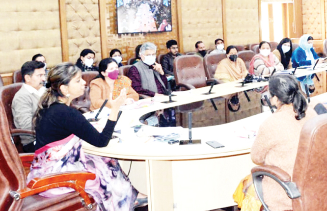 J&K Secretary for 1000 new co-ops in state