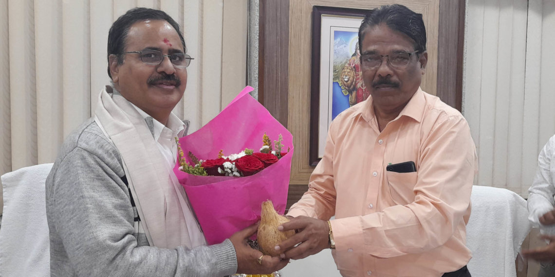 Co-op Commissioner visits Kamal Nagarik Sah Patsanstha