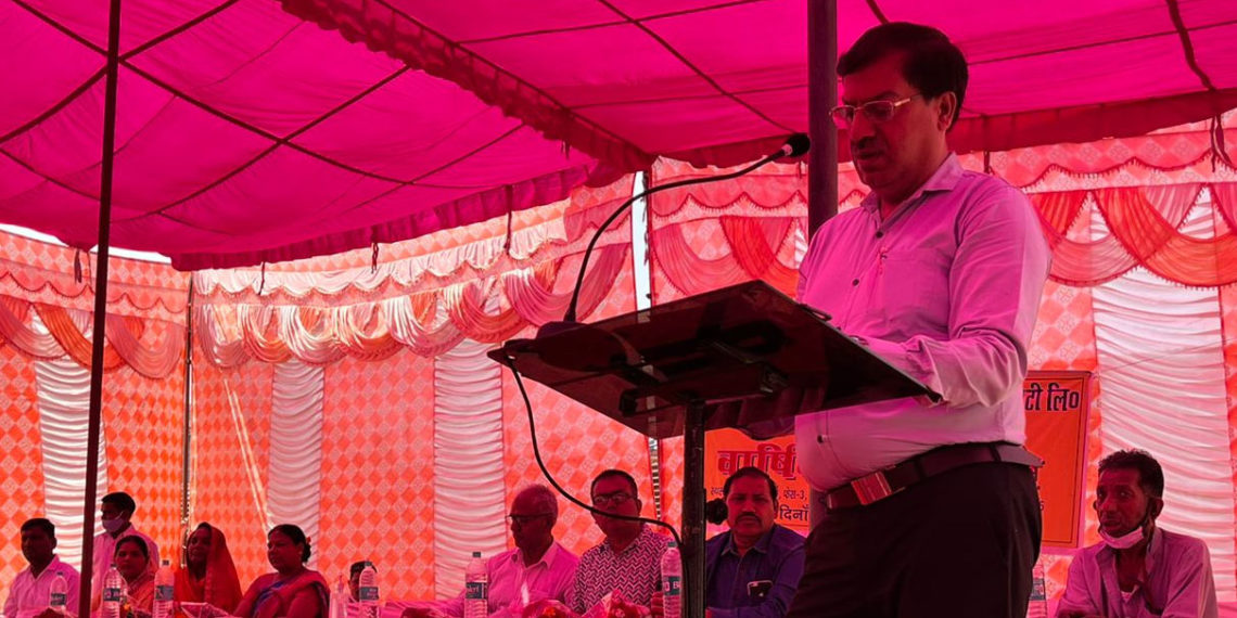 Unique co-op Sanchay works for domestic help & street vendors