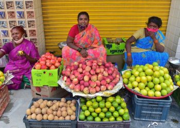 Co-op banks beat others in helping street vendors