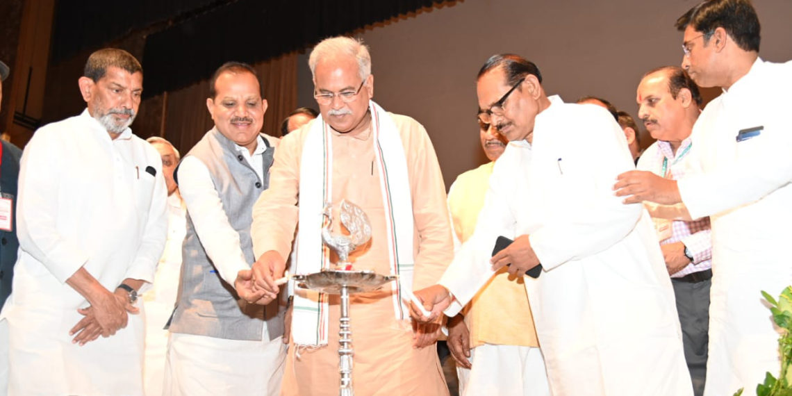 Main aim of co-ops should be offering support prices to farmers: CM