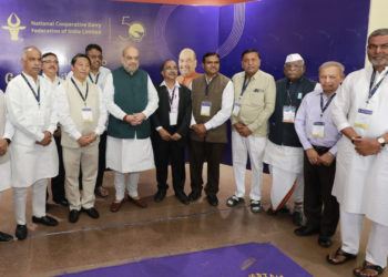 Shah asks NCDFI to map dairy scene for boosting milk production