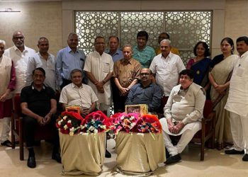 Nayak gets warm send-off; Secretary reminds co-ops of 5 trillion $ promise