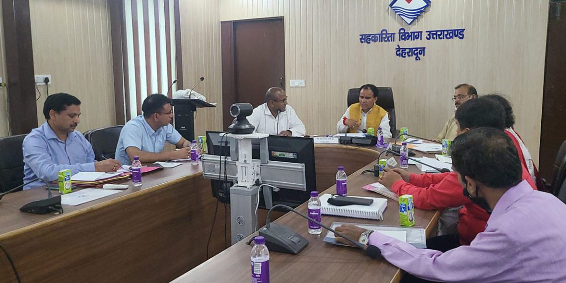 Uttarakhand Minister reviews co-op dept; stresses on co-op dialogue
