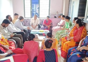 Niti Aayog Advisor visits Mahila Vikas Sah Mandali