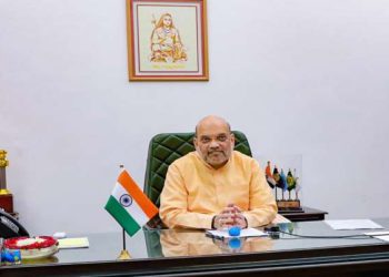 Loan limits: Mehta thanks Shah; Shah thanks PM