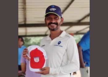 Cosmos Bank shows cricketing skills in Pune matches