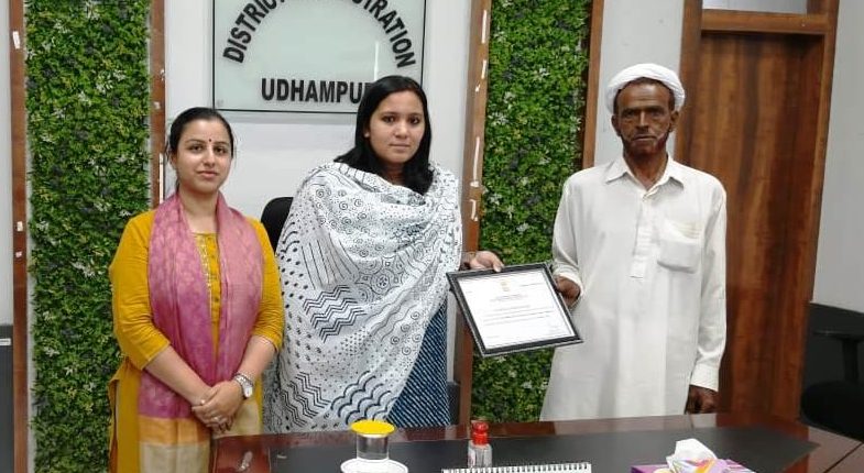 DC Udhampur felicitates co-op elections winners