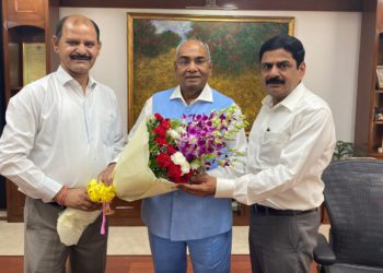 IFFCO Officers’ Fed greets MD on successful Nano launch