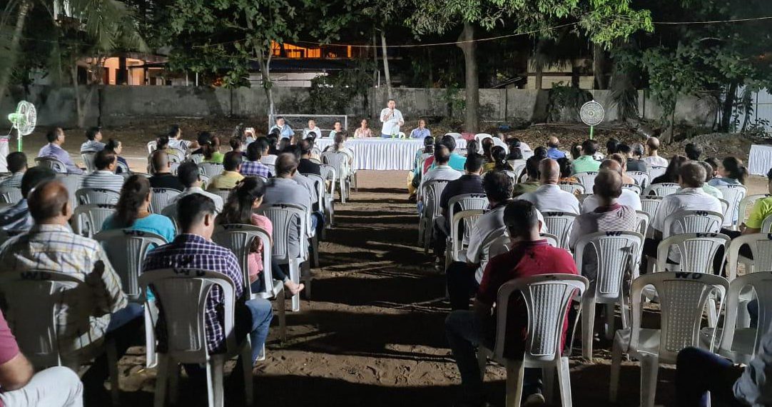 Bassein Bank: Campaign intensifies; allegations & their counters float