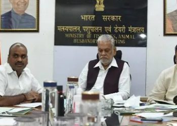 Nation celebrates Fish Farmers Day today; Balyan & Murugan attend