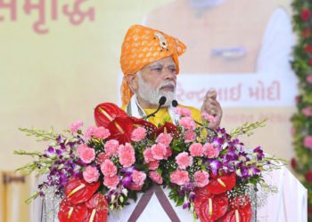Modi lauds benefits of Nano Urea at Sabar Dairy