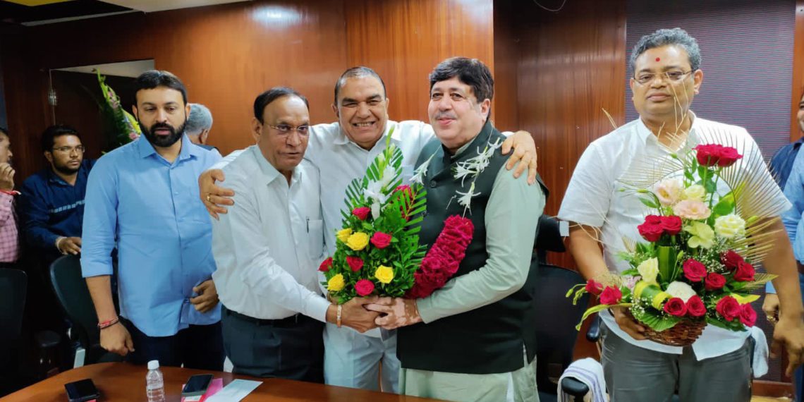 Social media flooded; Rupala & Awasthi greet Sanghani