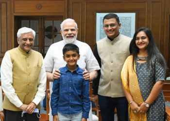 Mehta greets PM on Janmashtami; promises Sahakar se Samariddhi