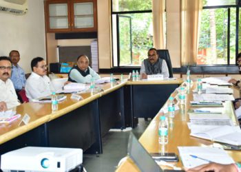 Maha Co-op Minister holds first review meeting