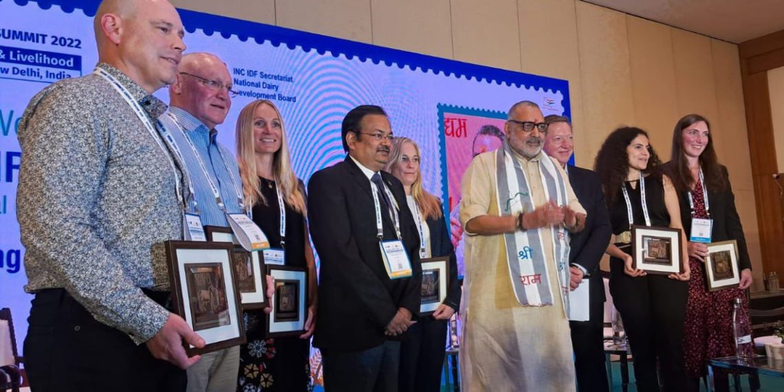 NDDB & Amul monopolize IDF Awards