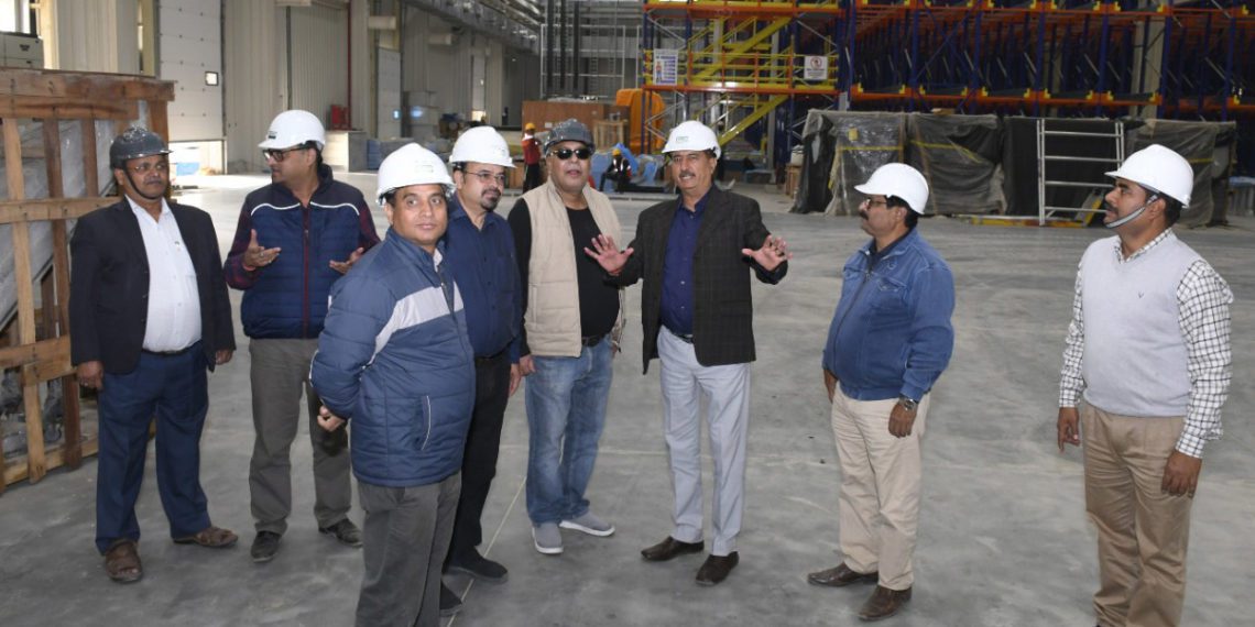 A scribe’s torrent  of impressions:  IFFCO Aonla looks caressed by greens