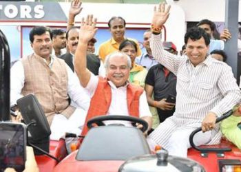 Agriculture Fair draws huge foot falls; farmers enchanted with drones