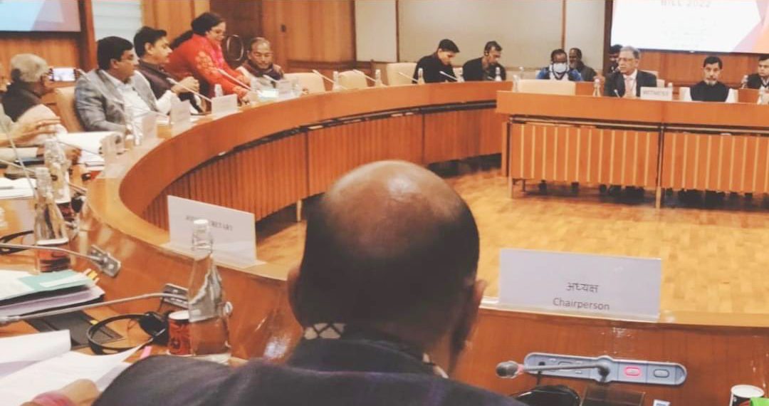 NCUI, NAFCUB, NAFSCOB, NAFED, IFFCO & KRIBHCO reps meet JPC