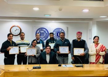 Sanghani felicitates NCUI achievers