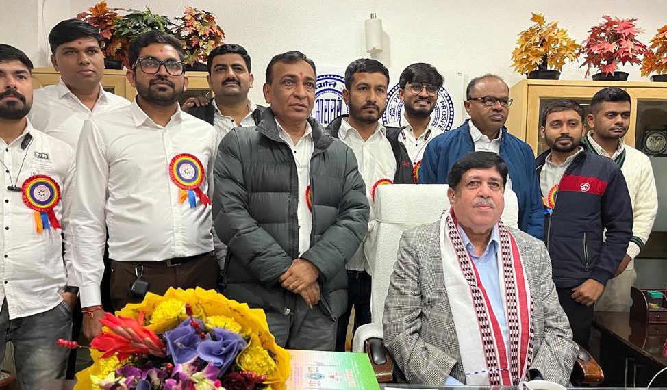 NCCE trains co-operators from Amreli; Manish leads the team