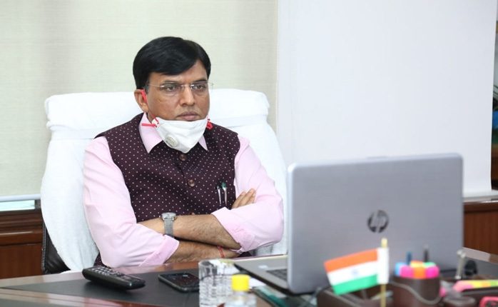 Mandaviya exhorts farmers to try Nano urea