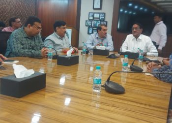 Falling prices: Govt asks NAFED & NCCF to procure Red Onion